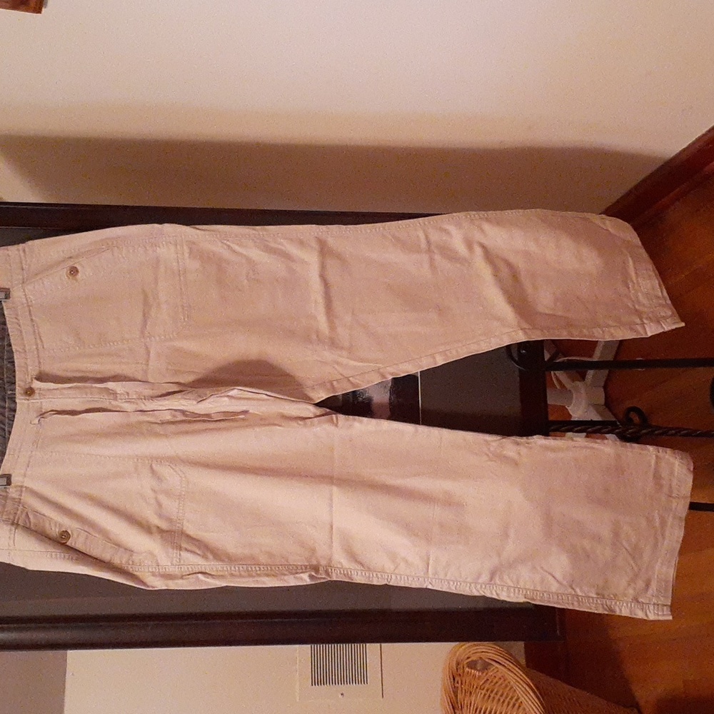 NWT TNF KHAKI 16 REH
